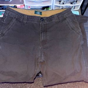 G.H bass & co. Green khaki, pants. 34x30